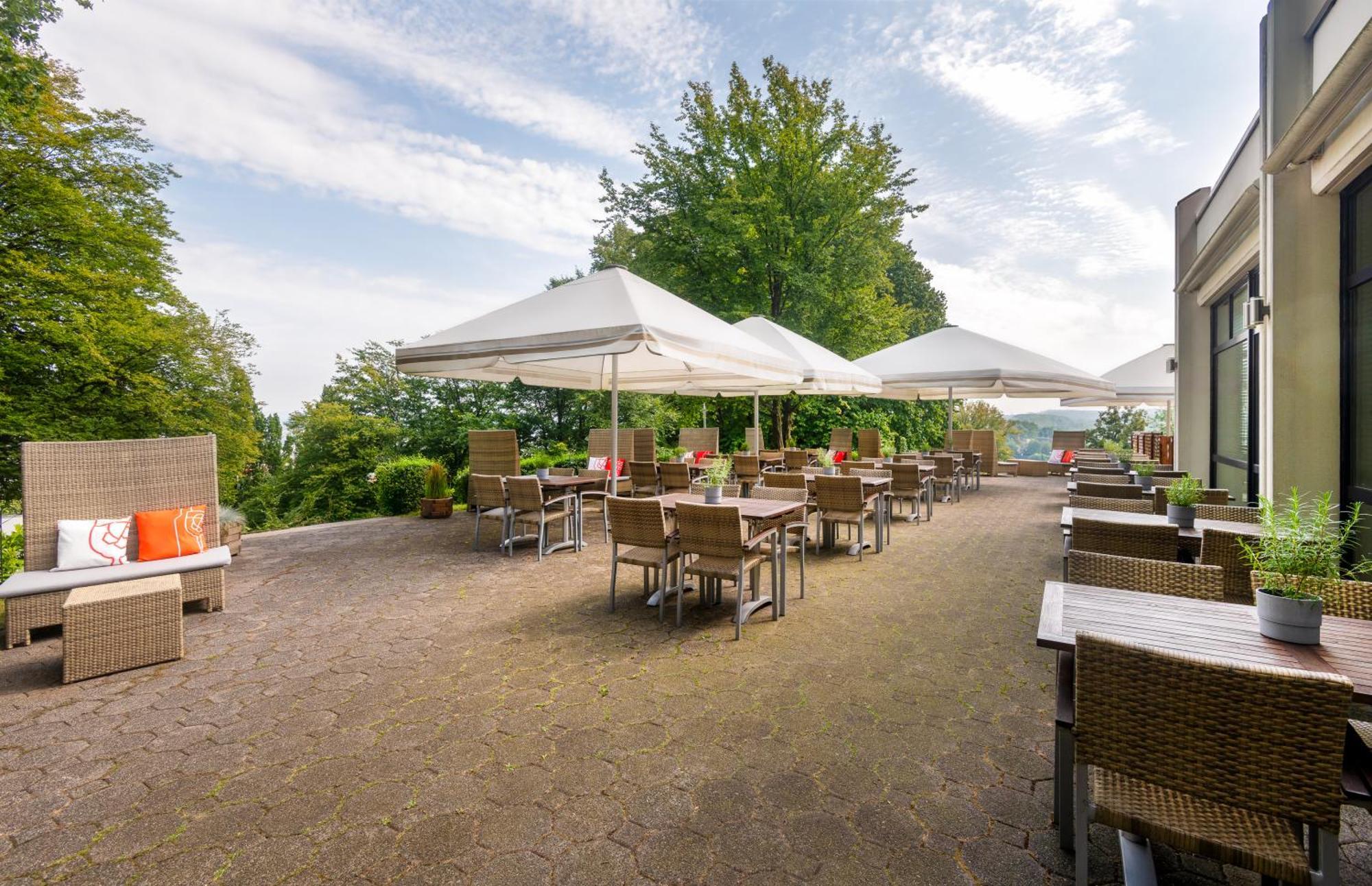 Mercure Johannisberg Hotel 4*