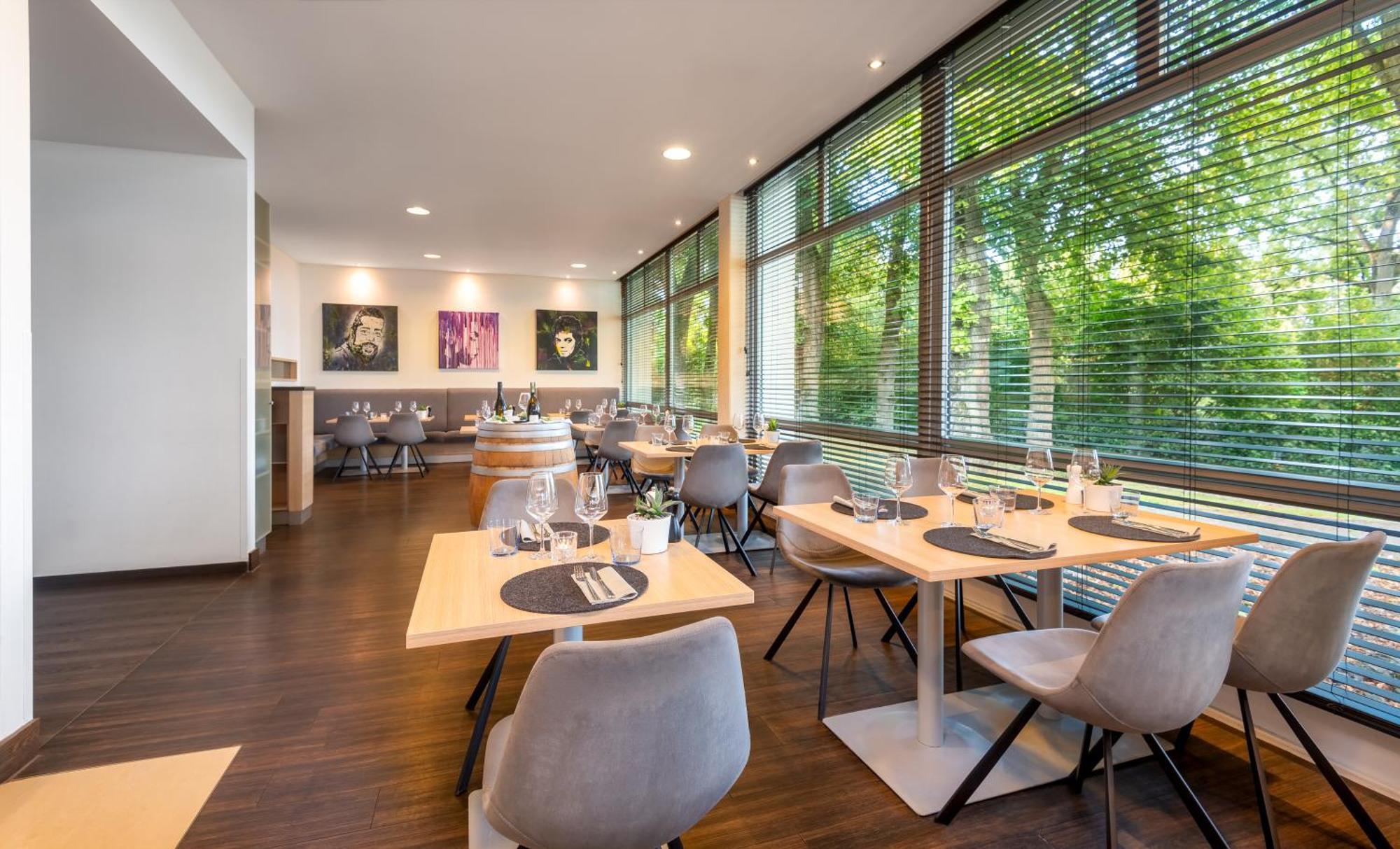 Hotel Mercure Johannisberg 4*